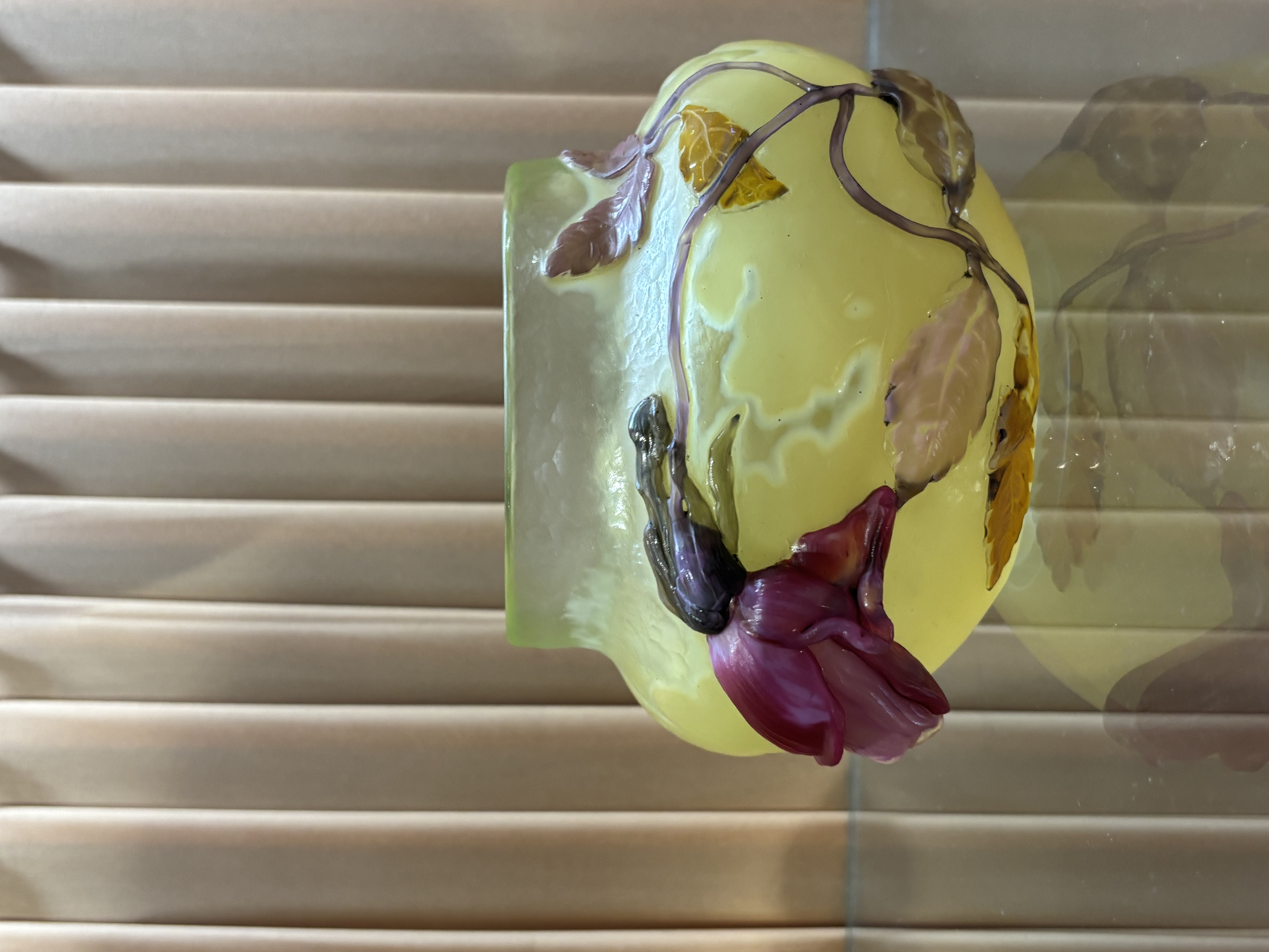 Rose de France Martele Sculpted Glass Vase