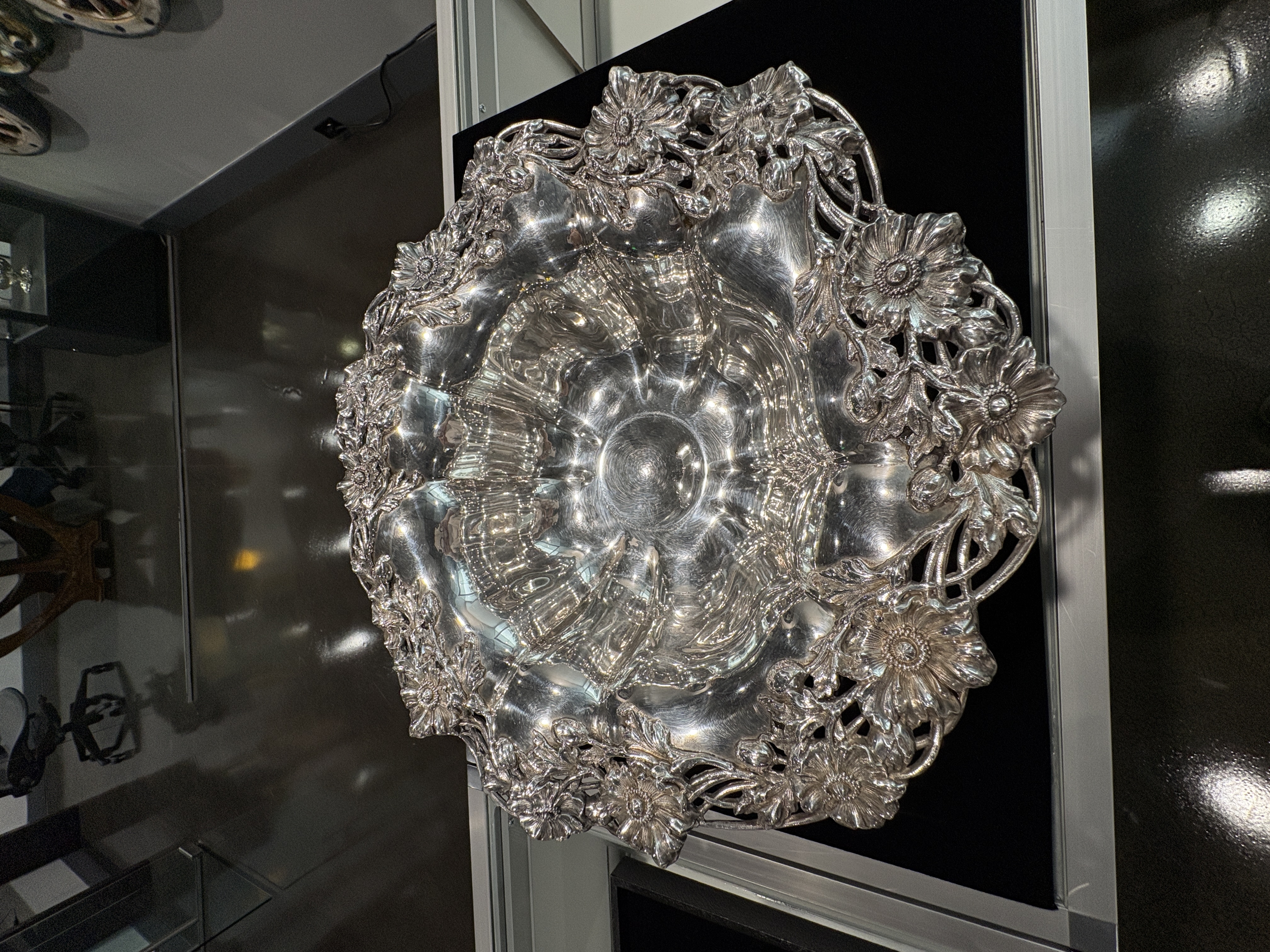 Redlich & Company Art Nouveau Silver Center Bowl 